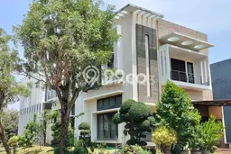 Ready to Use! Luxury House LT 540m2 Desain Modern di Pakuwon Indah Ready to Use! Luxury House LT 540m2 Desain Modern di Pakuwon Indah