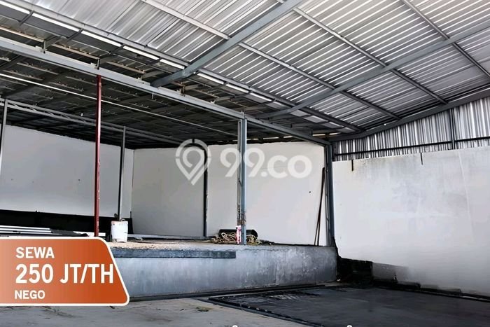 Gudang disewakan lokasi strategis Semarang Barat Semarang 220m2 Gudang disewakan lokasi strategis Semarang Barat Semarang 220m2