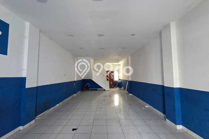 Ruko disewakan di Gajah Mungkur Semarang dengan luas bangunan 112m2 Ruko disewakan di Gajah Mungkur Semarang dengan luas bangunan 112m2