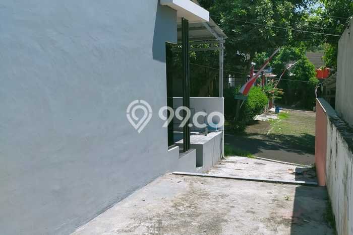 For Sale Rumah 2 Kamar Lokasi Ideal Bagus dan Strategis di Banyumanik For Sale Rumah 2 Kamar Lokasi Ideal Bagus dan Strategis di Banyumanik