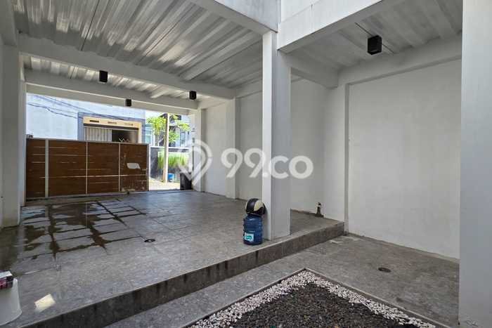 Dijual Rumah 4 Kamar Lokasi Ideal Bagus dan Strategis di Semarang Barat Dijual Rumah 4 Kamar Lokasi Ideal Bagus dan Strategis di Semarang Barat