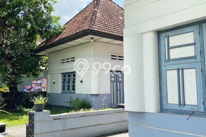 Rumah Mewah Dijual LT 1574m2 di Mantrijeron, Yogyakarta Rumah Mewah Dijual LT 1574m2 di Mantrijeron, Yogyakarta