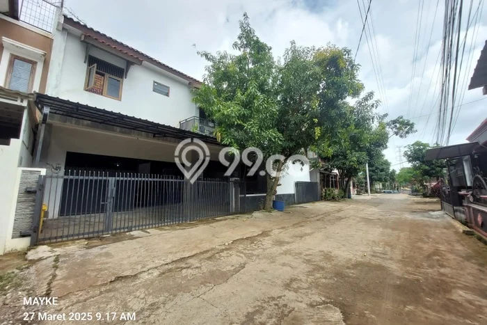 Unit Kost Dijual di Tembalang dengan 18 Kamar Tidur & Luas Bangunan 450m2 Unit Kost Dijual di Tembalang dengan 18 Kamar Tidur & Luas Bangunan 450m2