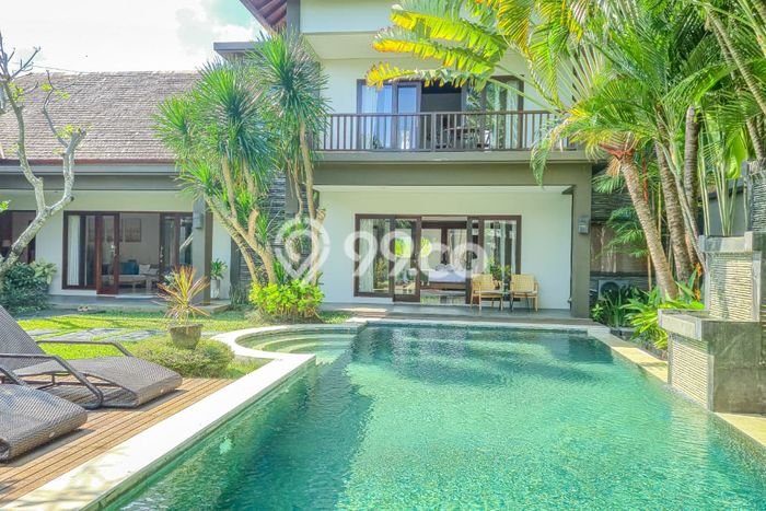 DIJUAL! Vila Kawasan , Luas 650m2m², Akses Mudah Pusat Kota DIJUAL! Vila Kawasan , Luas 650m2m², Akses Mudah Pusat Kota