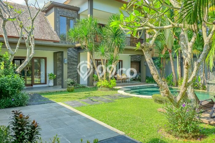 DIJUAL! Vila Kawasan , Luas 650m2m², Akses Mudah Pusat Kota DIJUAL! Vila Kawasan , Luas 650m2m², Akses Mudah Pusat Kota