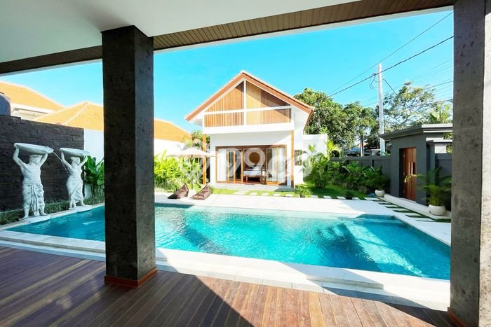 Vila Kawasan , Luas 440m2m², Cocok untuk tempat tinggal keluarga Vila Kawasan , Luas 440m2m², Cocok untuk tempat tinggal keluarga