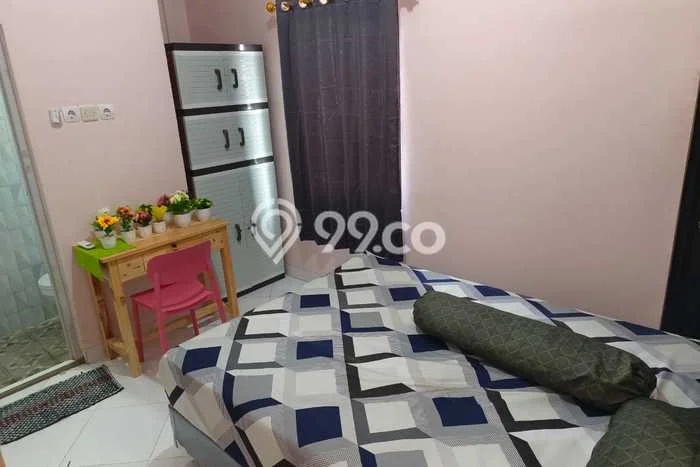 Dijual Rumah Kost di Tanjung Duren, Jakarta Barat, 13 KT, 13 KM, Bangunan 225m2 Dijual Rumah Kost di Tanjung Duren, Jakarta Barat, 13 KT, 13 KM, Bangunan 225m2