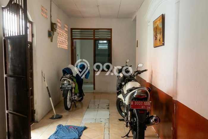 Unit Kost Dijual di Tangerang Selatan Spesifikasi 22 Kamar Tidur dan Area Ramai Unit Kost Dijual di Tangerang Selatan Spesifikasi 22 Kamar Tidur dan Area Ramai