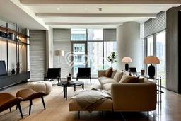 Hunian Apartemen High-Class untuk Dijual di Jakarta Selatan dengan 4 BR & 4 Kamar Mandi Hunian Apartemen High-Class untuk Dijual di Jakarta Selatan dengan 4 BR & 4 Kamar Mandi