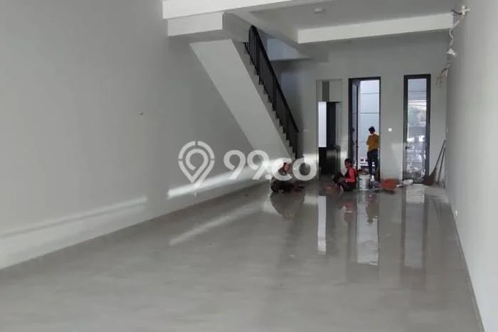 Unit Komersial Disewakan di Surabaya Area Strategis Harga Kompetitif Unit Komersial Disewakan di Surabaya Area Strategis Harga Kompetitif
