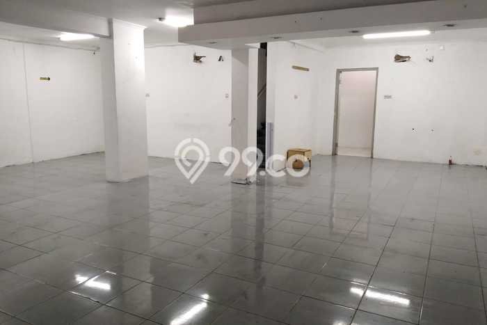 Ruko Dijual di Prime Area Surabaya Luas 360m2 Ruko Dijual di Prime Area Surabaya Luas 360m2