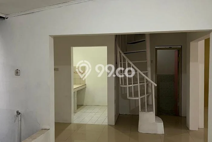 Disewakan Rumah Murah di Taman Galaxy Bekasi dengan 2 Kamar Tidur Disewakan Rumah Murah di Taman Galaxy Bekasi dengan 2 Kamar Tidur
