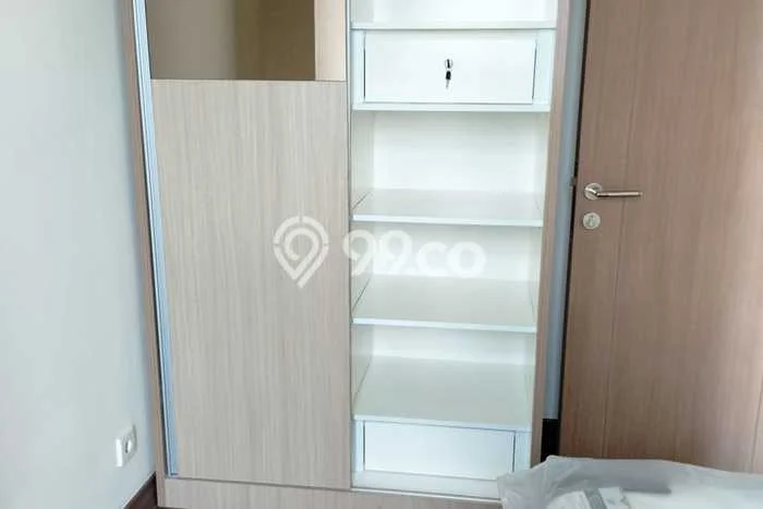Sewa Apartemen Minimalis 70m2 Punya 2 KT, 2 KM, Lokasi di Cengkareng Sewa Apartemen Minimalis 70m2 Punya 2 KT, 2 KM, Lokasi di Cengkareng