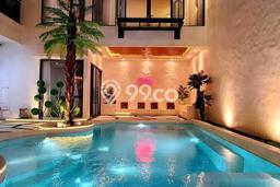 Rumah Mewah LB 400m2 Siap Pakai Desain Elegan di Suvarna Sutera, Tangerang Rumah Mewah LB 400m2 Siap Pakai Desain Elegan di Suvarna Sutera, Tangerang
