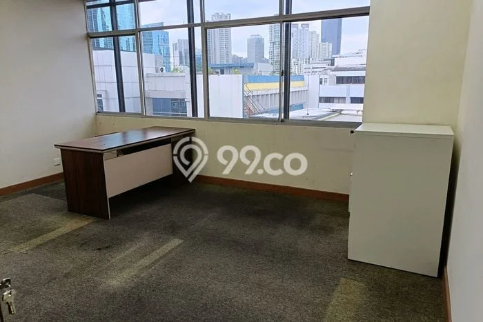 Kantor Disewa di Jakarta Selatan dengan LB 119m2 Area Komersial Ramai Kantor Disewa di Jakarta Selatan dengan LB 119m2 Area Komersial Ramai