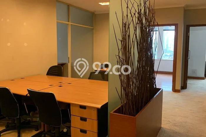 Kantor Disewa di Jakarta Selatan dengan LB 187m2 Area Komersial Ramai Kantor Disewa di Jakarta Selatan dengan LB 187m2 Area Komersial Ramai