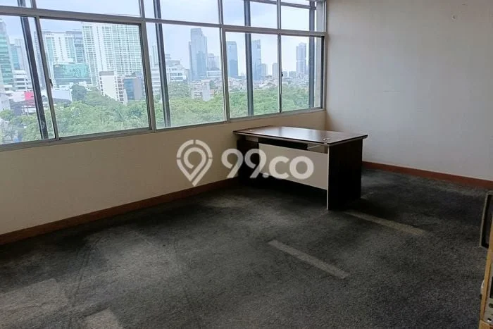 Kantor Disewa di Jakarta Selatan dengan LB 119m2 Area Komersial Ramai Kantor Disewa di Jakarta Selatan dengan LB 119m2 Area Komersial Ramai