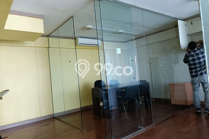 Disewakan Kantor di Kawasan Ramai KH Mas Mansyur Luas 100m2 Disewakan Kantor di Kawasan Ramai KH Mas Mansyur Luas 100m2