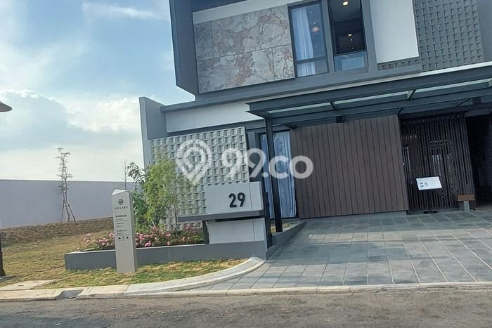 Jual Rumah Luas Elegan Dengan View Eksklusif di Summarecon Bandung, Bandung Jual Rumah Luas Elegan Dengan View Eksklusif di Summarecon Bandung, Bandung