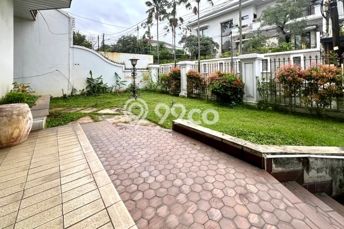 Dijual Rumah Premium dengan Fasilitas Sekitar Lengkap di Kebon Jeruk, Jakarta Barat Dijual Rumah Premium dengan Fasilitas Sekitar Lengkap di Kebon Jeruk, Jakarta Barat