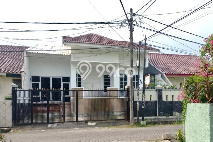 Hot Offer Hunian Premium Ideal dan Luas di Karang Tengah, Tangerang Hot Offer Hunian Premium Ideal dan Luas di Karang Tengah, Tangerang