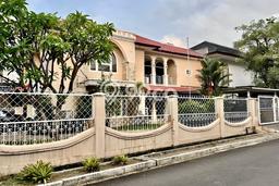 Dijual Rumah Mewah Megah Dengan View Cantik di Kedoya Selatan, Jakarta Barat Dijual Rumah Mewah Megah Dengan View Cantik di Kedoya Selatan, Jakarta Barat