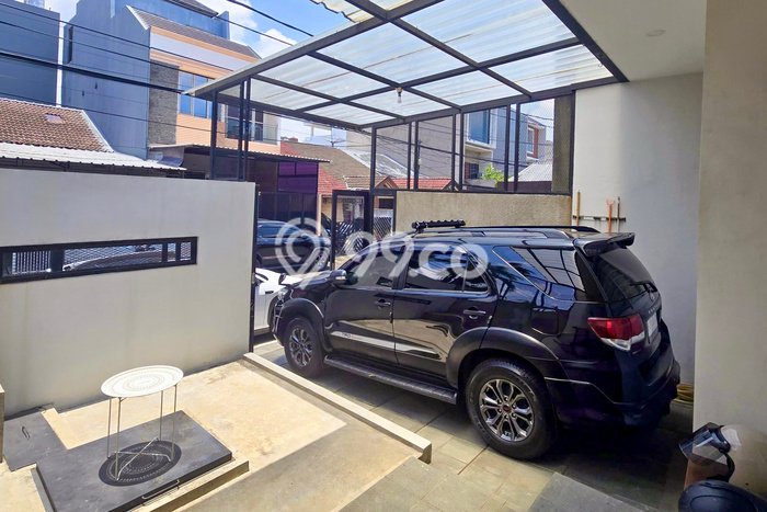 Hunian Eksklusif Siap Huni LT 102m2 di Kelapa Gading, Jakarta Utara Hunian Eksklusif Siap Huni LT 102m2 di Kelapa Gading, Jakarta Utara