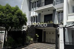 For Sale! Premium House LT 200m2 Desain Modern di Puri Indah For Sale! Premium House LT 200m2 Desain Modern di Puri Indah