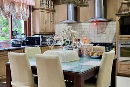 For Sale Rumah Mewah Exclusive di Kelapa Gading, Jakarta Utara For Sale Rumah Mewah Exclusive di Kelapa Gading, Jakarta Utara