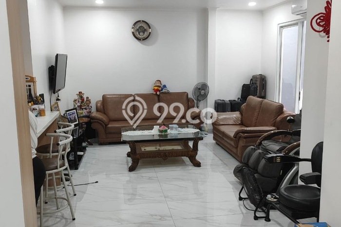 Dijual Rumah Mewah Megah Dengan View Cantik di Gading Serpong, Tangerang Dijual Rumah Mewah Megah Dengan View Cantik di Gading Serpong, Tangerang