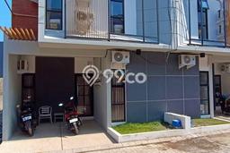 Kost Dijual Lokasi Strategis Malang Kota Malang 9 Kamar Tidur Kost Dijual Lokasi Strategis Malang Kota Malang 9 Kamar Tidur