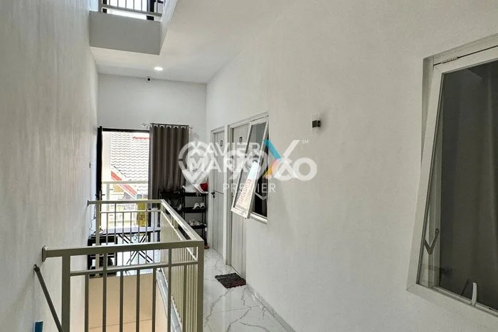 Rumah Kost untuk Dijual di Soekarno Hatta dengan 16 KT, 17 KM, Luas 250m2 Rumah Kost untuk Dijual di Soekarno Hatta dengan 16 KT, 17 KM, Luas 250m2
