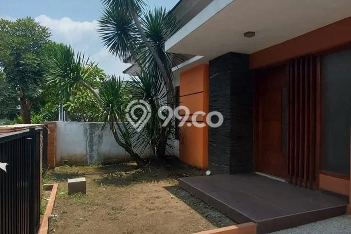 For Sale Rumah 3 Kamar Lokasi Ideal Bagus dan Strategis di Blimbing For Sale Rumah 3 Kamar Lokasi Ideal Bagus dan Strategis di Blimbing