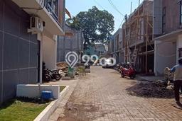 Cocok Untuk Investasi! For Sale Kost di Malang Kota 9 Kamar Cocok Untuk Investasi! For Sale Kost di Malang Kota 9 Kamar