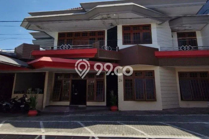 Unit Komersial Dijual di Malang LT 500m2 & LB 500m2 Unit Komersial Dijual di Malang LT 500m2 & LB 500m2