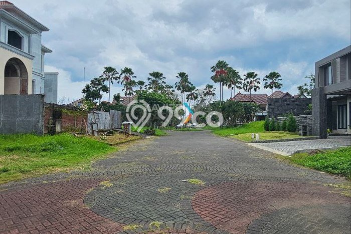 Tanah Investasi Dijual di Malang Punya Luas 859m2 Tanah Investasi Dijual di Malang Punya Luas 859m2
