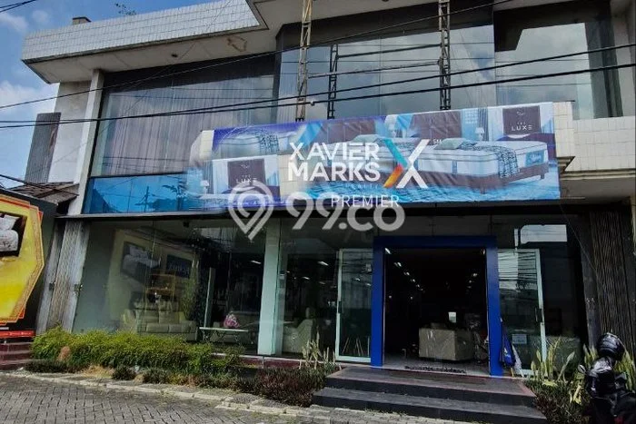 Komersial Disewa di Malang dengan LB 350m2 Area Komersial Ramai Komersial Disewa di Malang dengan LB 350m2 Area Komersial Ramai