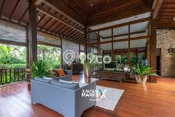 FOR SALE! Vila di , Area 2169m2m², Posisi Premium FOR SALE! Vila di , Area 2169m2m², Posisi Premium