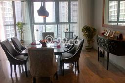 Hunian Apartemen Eksklusif untuk Dijual di Jakarta Selatan dengan 3 BR & 2 Kamar Mandi Hunian Apartemen Eksklusif untuk Dijual di Jakarta Selatan dengan 3 BR & 2 Kamar Mandi
