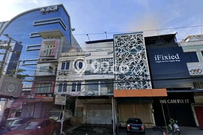 Disewakan Ruko komersial di Panakkukang luas bangunan 285m2 Disewakan Ruko komersial di Panakkukang luas bangunan 285m2