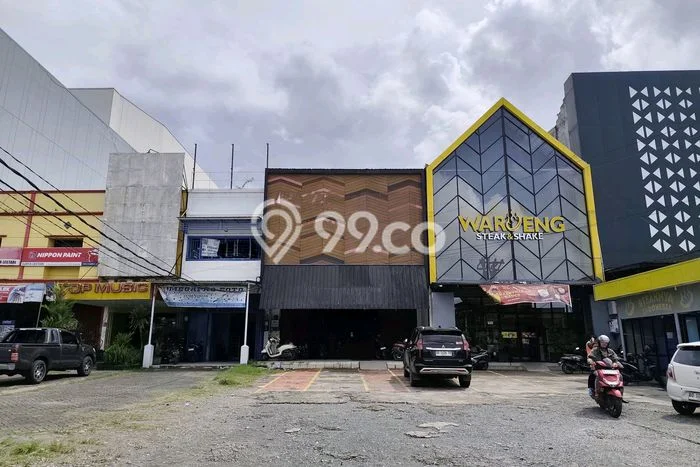 Ruko untuk Disewa di Pusat Makassar Luas Bangunan 540m2 Ruko untuk Disewa di Pusat Makassar Luas Bangunan 540m2