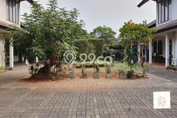 Ready to Use! Luxury House LT 3447m2 Desain Elegan di Ampera Ready to Use! Luxury House LT 3447m2 Desain Elegan di Ampera