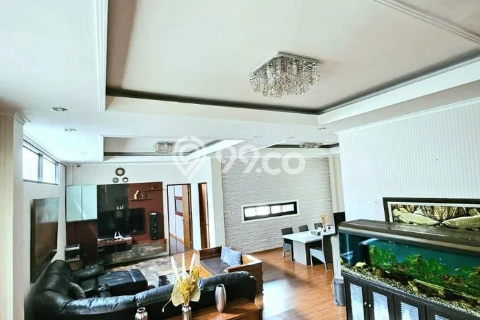 Siap Huni Rumah Mewah 6 Kamar di Sukajadi Dekat ke Mana Pun Siap Huni Rumah Mewah 6 Kamar di Sukajadi Dekat ke Mana Pun