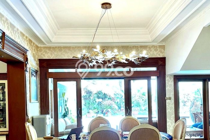 Siap Huni Rumah Mewah 7 Kamar di Sukasari Dekat ke Mana Pun Siap Huni Rumah Mewah 7 Kamar di Sukasari Dekat ke Mana Pun