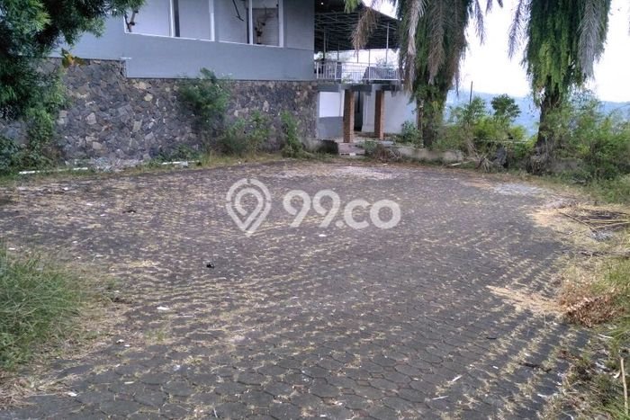 Komersial Bagus Dijual LB 300m2 Lokasi Strategis Bandung Area Cocok untuk Bisnis Komersial Bagus Dijual LB 300m2 Lokasi Strategis Bandung Area Cocok untuk Bisnis