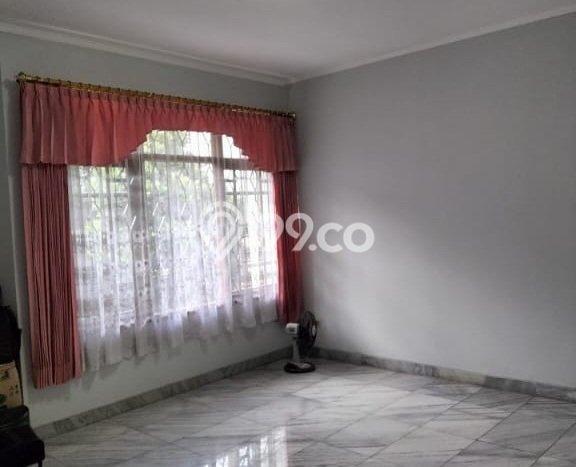 Siap Huni Rumah Mewah 6 Kamar di Sukasari Dekat ke Mana Pun Siap Huni Rumah Mewah 6 Kamar di Sukasari Dekat ke Mana Pun
