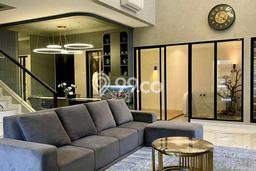 Dijual Rumah Mewah Megah Dengan View Cantik di Gede Bage, Bandung Dijual Rumah Mewah Megah Dengan View Cantik di Gede Bage, Bandung