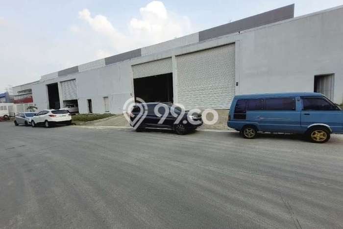 Gudang Disewa di Lippo Cikarang, Cikarang, LT 192m2 / LB 264m2 Gudang Disewa di Lippo Cikarang, Cikarang, LT 192m2 / LB 264m2