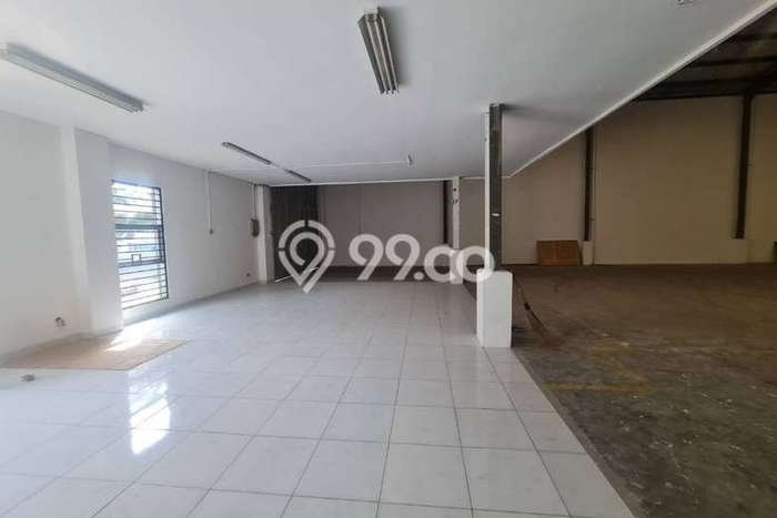Gudang bagus disewakan di Lippo Cikarang Cikarang dengan LB 1380m2 harga sewa terbaik Gudang bagus disewakan di Lippo Cikarang Cikarang dengan LB 1380m2 harga sewa terbaik