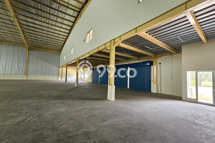 Unit Gudang Paling Strategis di Cikarang Pusat Bekasi dengan LB 2088m2 Unit Gudang Paling Strategis di Cikarang Pusat Bekasi dengan LB 2088m2